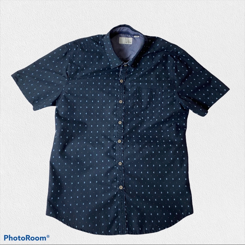 Craft & Flow Casual Short Sleeve Shirt.